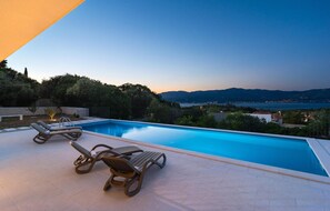Pool - Amazing home in Supetar Brac (Supetar Brac)