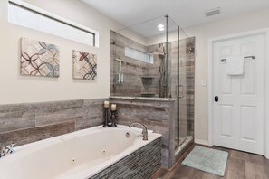 Unclassified image, 2 of 48, button - Walk to Beach, Heated Pool, Free Resort Amenities! (Miramar Beach)