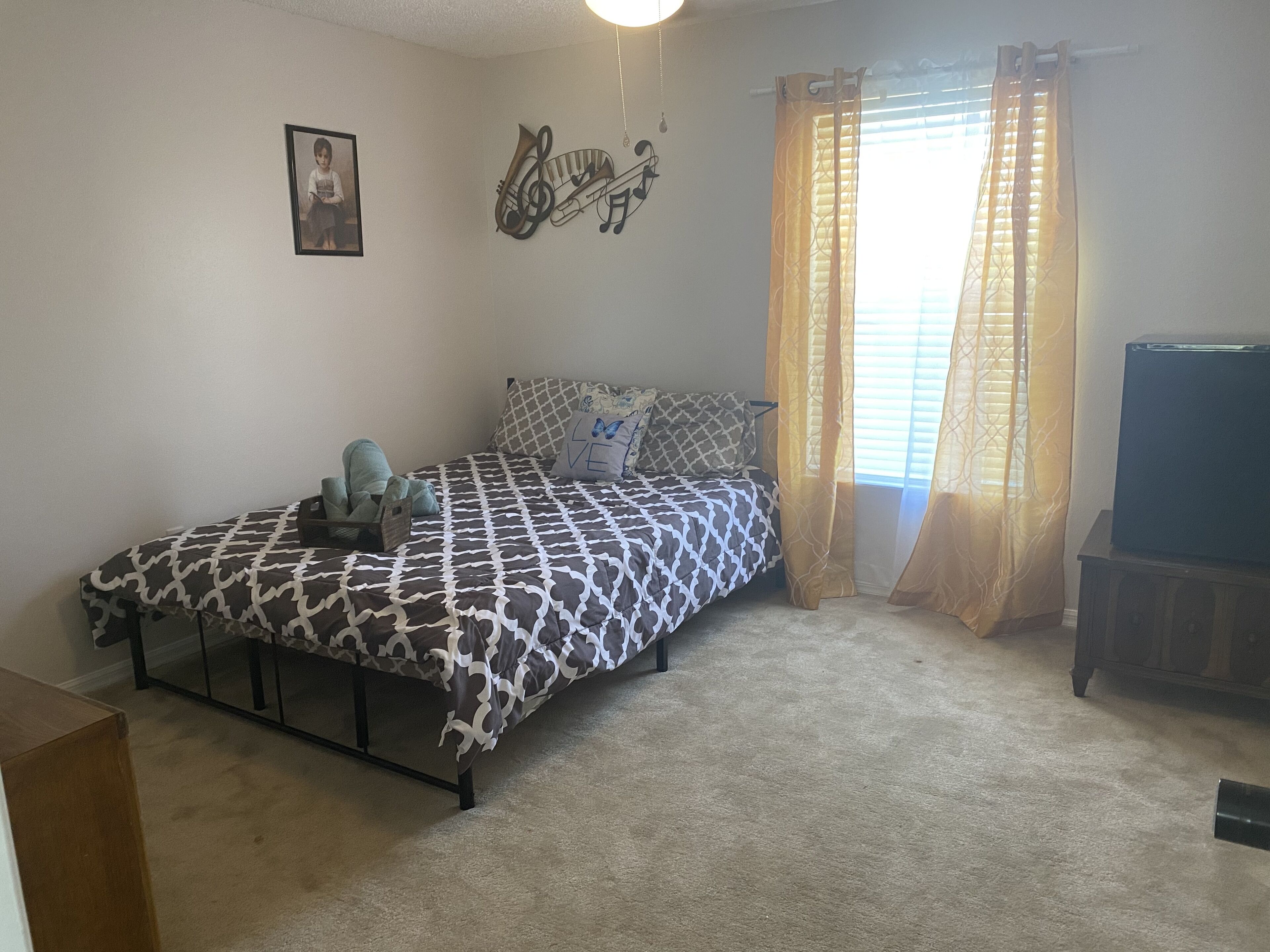 Spacious Room#3 for 2 fabulous guests!