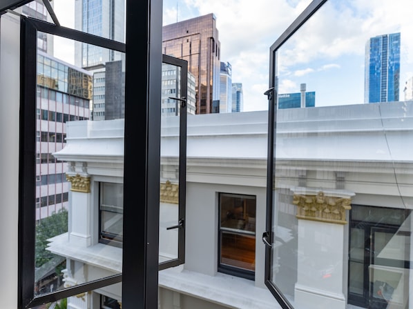 Apartment | View from room - Bright CBD Studio -Near SkyTower-WiFi (Auckland)