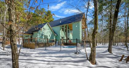 Lux 2 King Suites | Heated Pool | Dog Friendly