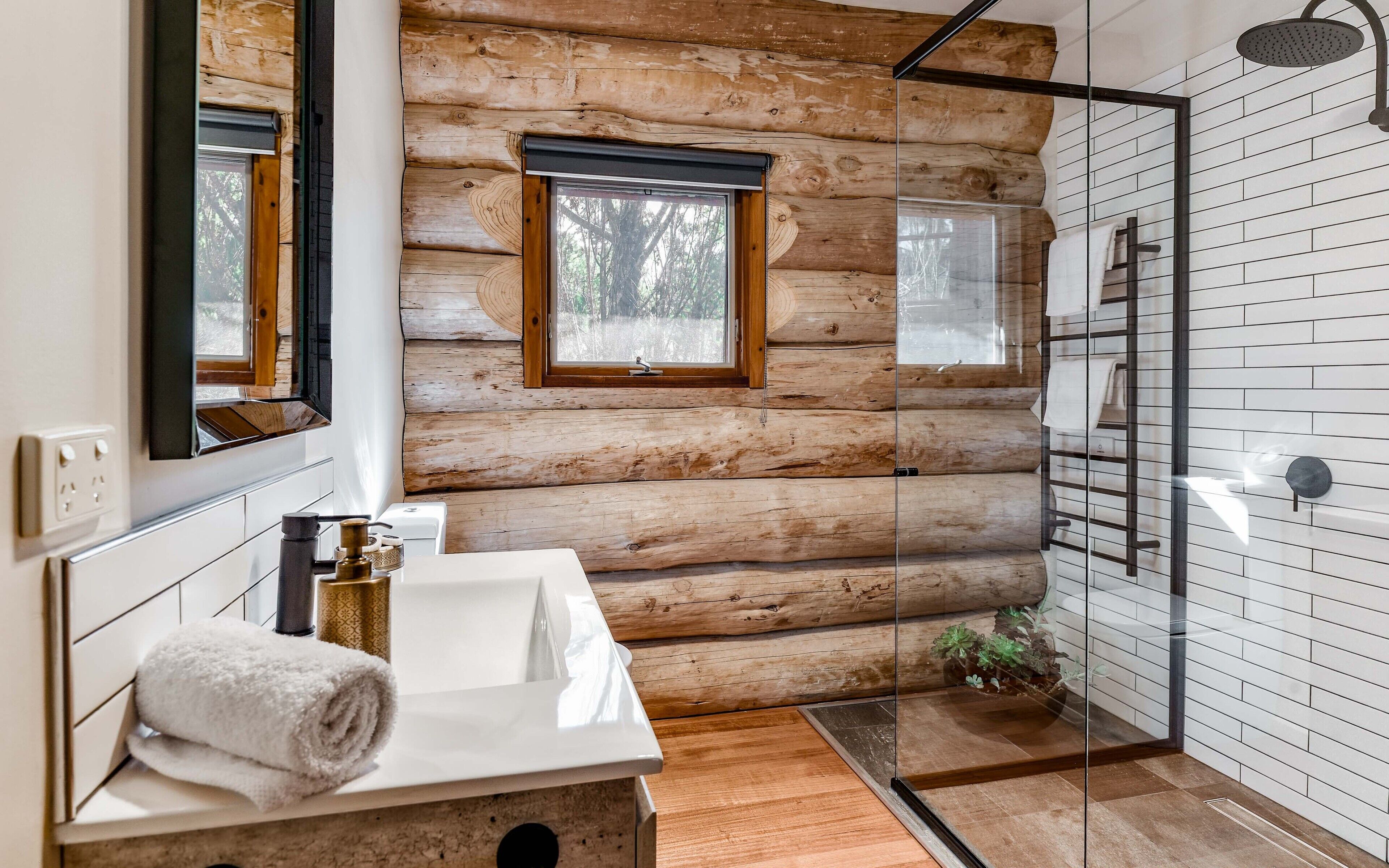 Shower, hair dryer, towels, toilet paper