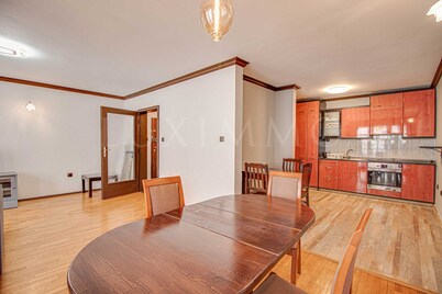 2/2 loft at the Bulgarian Champs Elysees ST