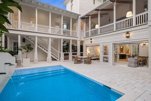 Outdoor pool, a heated pool - 5⭐️ home w/CARR HOUSE!PVT POOL!DUNE BUGGY!6 Seater GOLF CART!5 min walk 2 beach! (Santa Rosa Beach)