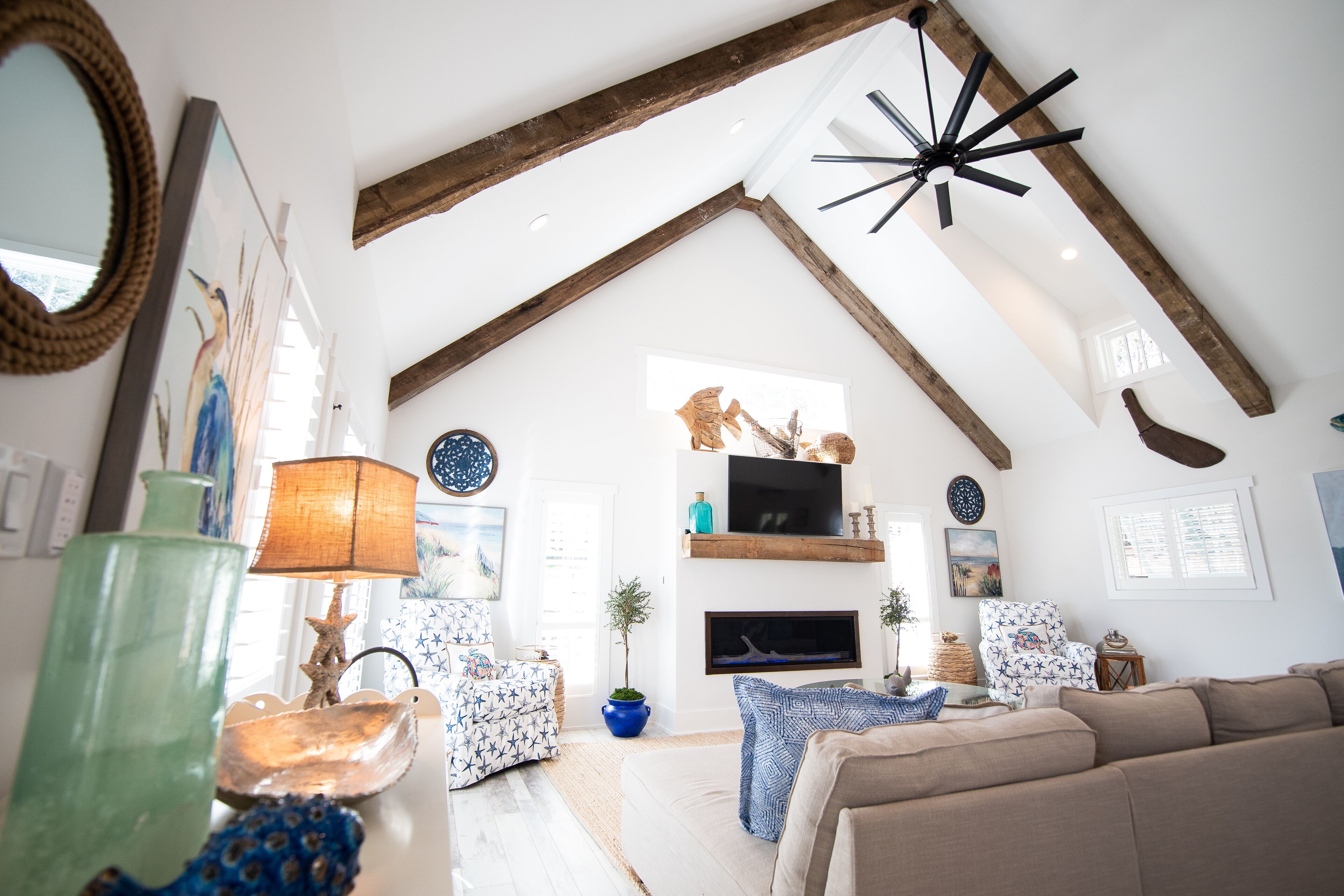 Southern Charm SML  -  DREAM house! 3 minutes from Bridgewater Plaza. 