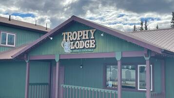 Fachada de la propiedad