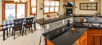 Dog-Friendly! Home Away from Home