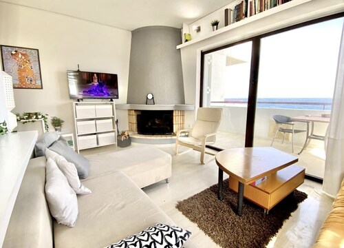 Schöne Wohnung am Meer – Strandhafen Athen Flughafen