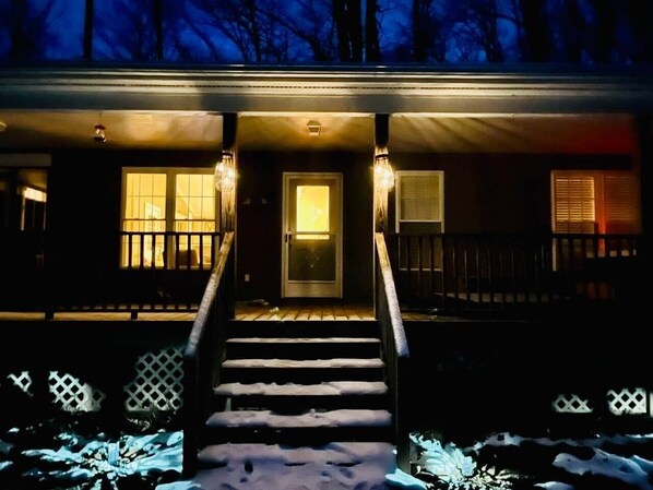 المنشأة من الخارج