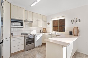 Fridge, microwave, oven, dishwasher