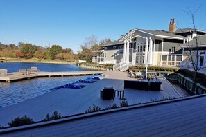 Terrace/patio - Family Friendly Resort Condo - Great Outer Banks Location, Cozy, Lots Of Activities (Kitty Hawk)