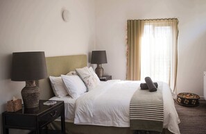 5 間睡房、書桌、熨斗/熨衫板、Wi-Fi