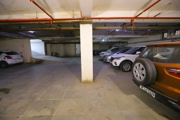 Ubetjent parkering (inkludert)
