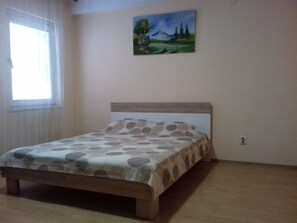 2 Schlafzimmer, Schreibtisch, kostenloses WLAN, Rollstuhlgeeignet