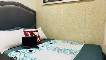 1 bedroom, memory-foam beds, free WiFi, bed sheets