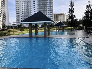 Pool - Tagaytay Garden View Suites (Tagaytay)
