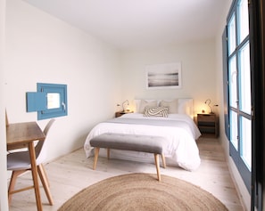 3 chambres, bureau, fer et planche Ă repasser, Wi-Fi gratuit