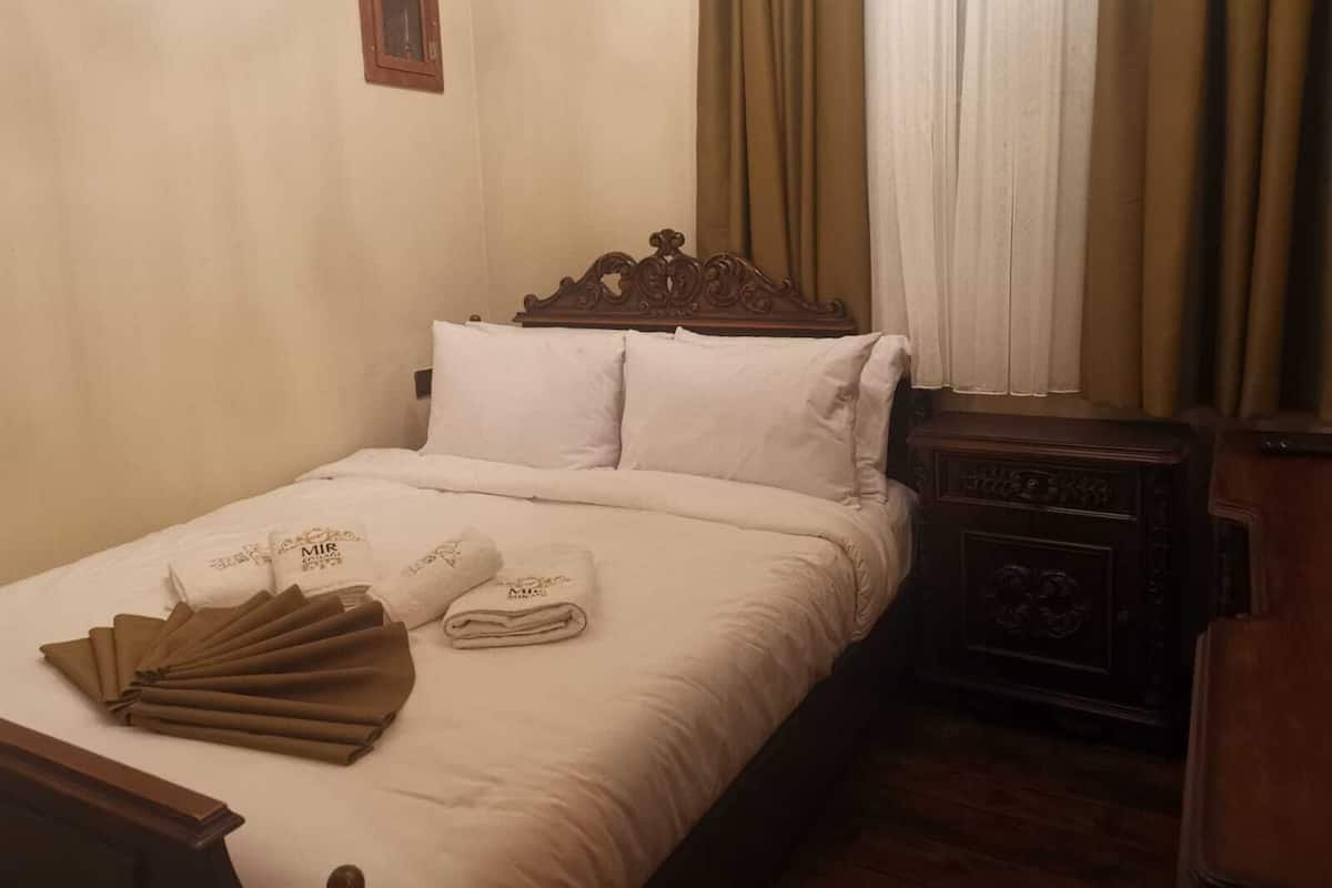 Wifi gratis y ropa de cama