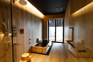 Executive Twin Room with Open Air bath - Non-Smoking | Bathroom | Free toiletries, hair dryer, bathrobes, bidet