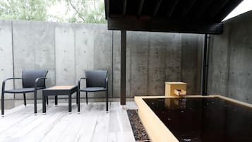 Deluxe Twin kamer, niet-roken (with Open Air bath) | Badkamer | Gratis toiletartikelen, een haardroger, badjassen, een bidet