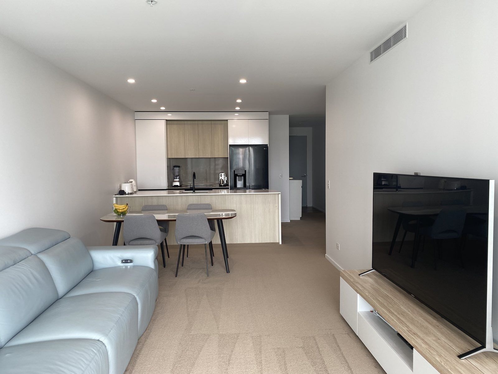 KoKo Luxary apartment in Broadbeach — image 8