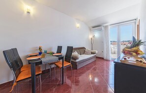 Dining - Awesome apartment in Pula with WiFi (Pula)