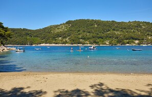 Beach nearby - 1 bedroom pet friendly apartment in Saplunara (Saplunara)