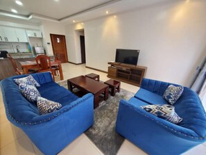TV - Stay.Plus Kilimani Fancy Apartment (Nairobi)