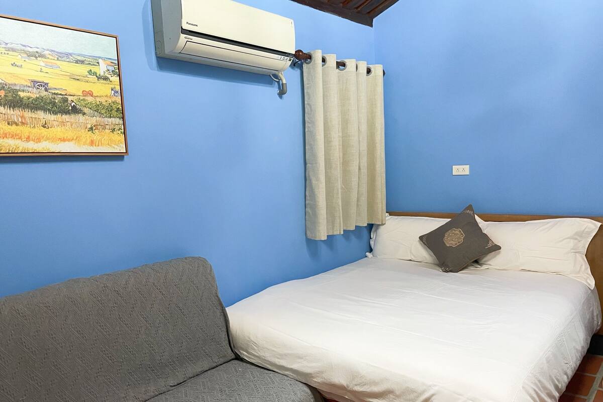 Habitación básica con 1 cama doble o 2 individuales | Wifi gratis