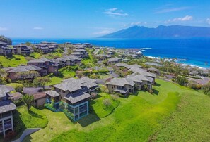 Exterior - Ridge 613-15: Platinum Level Ocean View Remodel (Lahaina)