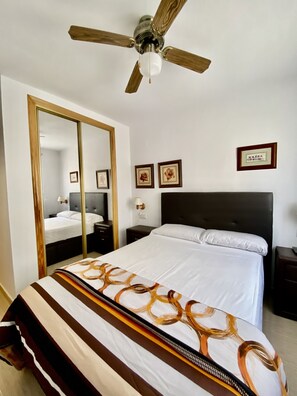 2 bedrooms, bed sheets