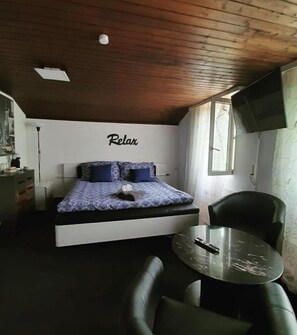 2 bedrooms, WiFi
