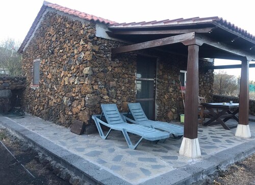 Little house in the middle of nature, and spend a few days relaxing