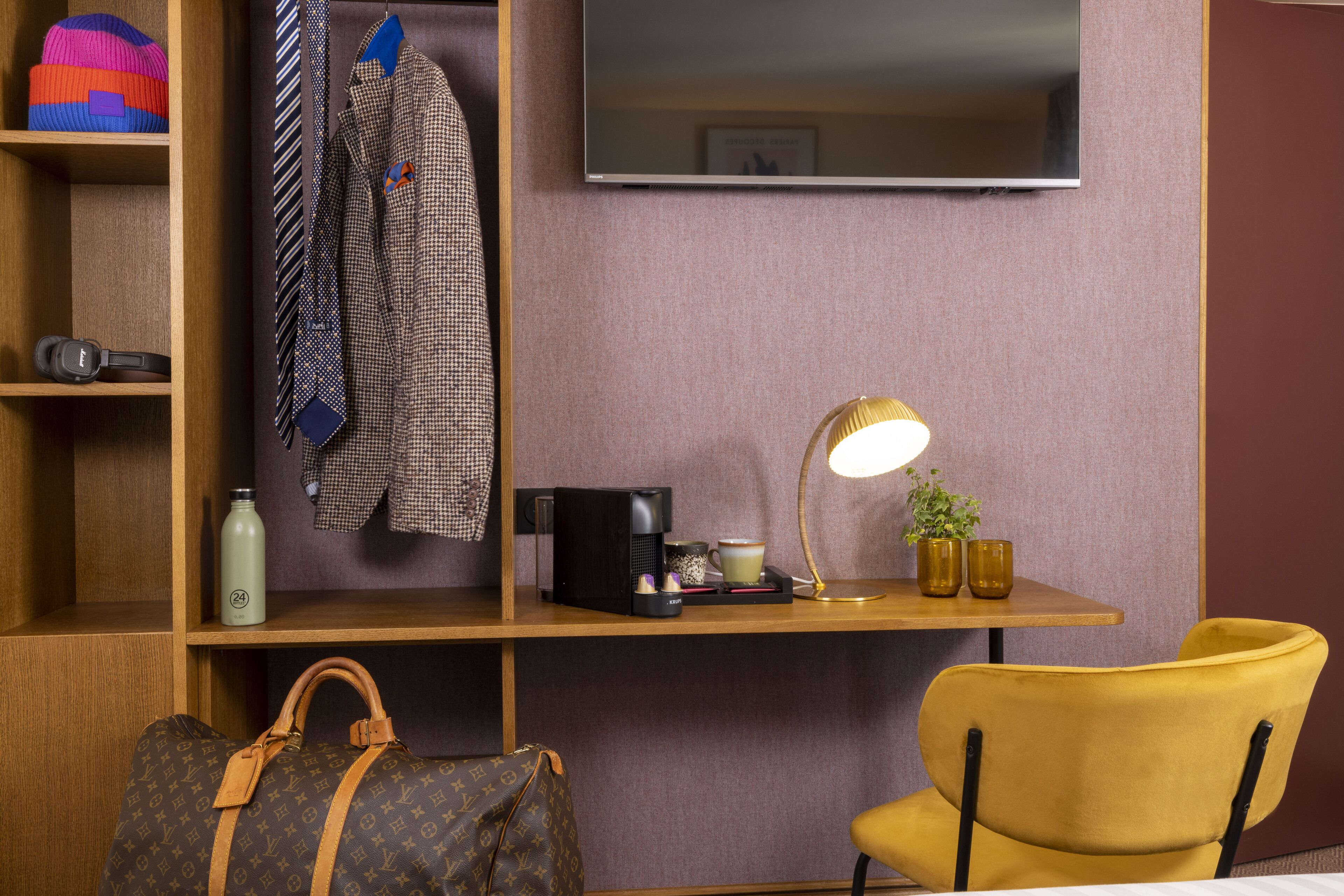 panoramic double room | 1 bedroom, in-room safe, desk, blackout curtains