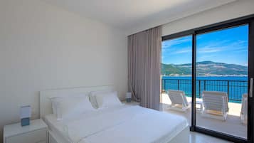 2 bedrooms, iron/ironing board, free WiFi