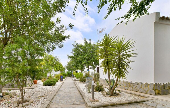 Property grounds - Beautiful home in El Coronil with WiFi (El Coronil)