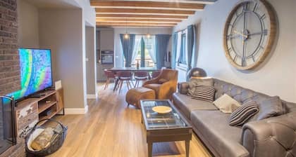 Authentic Mountainside Villa Lusso