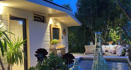 Mini Villa With Jacuzzi
