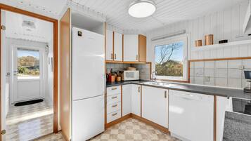 冰箱、炉灶、洗碗机、茶具/咖啡用具