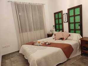 4 bedrooms, iron/ironing board, travel crib, WiFi