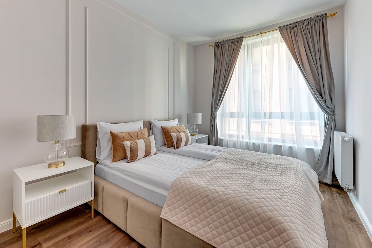 Deluxe Apartment | 2 bedrooms, premium bedding, individually decorated