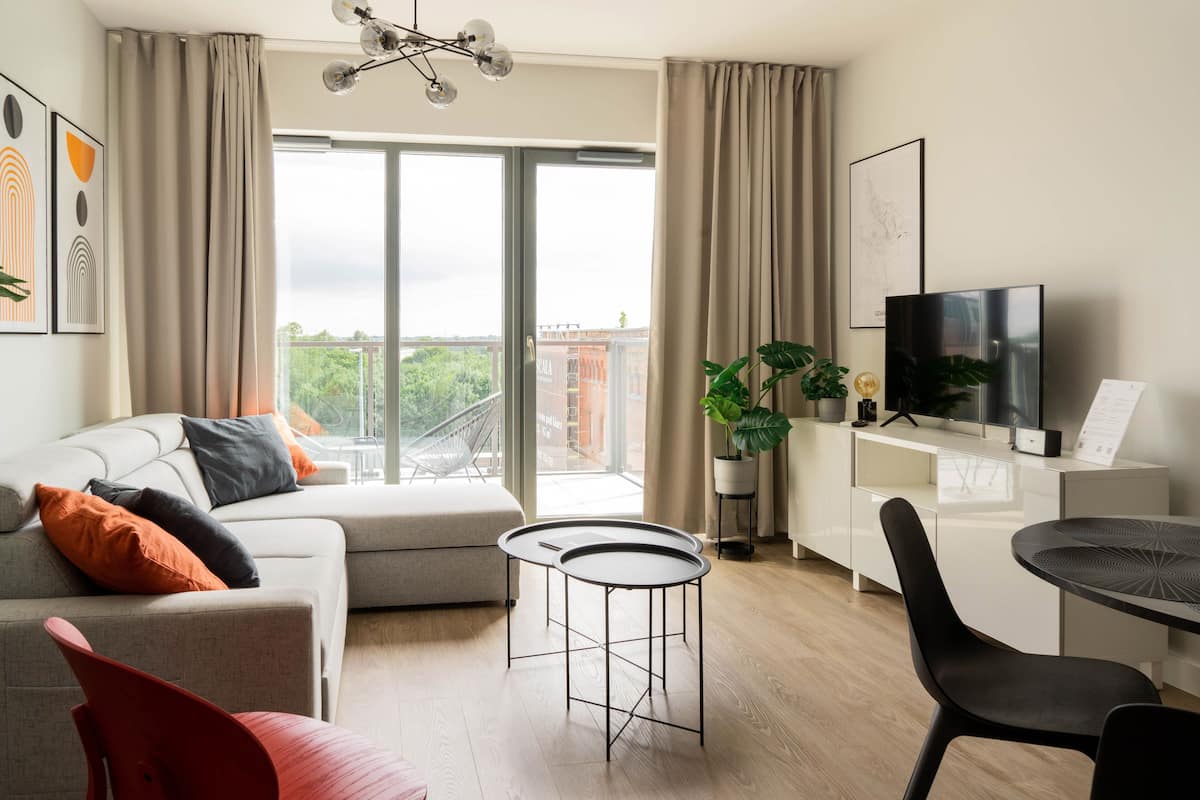 Classic Apartment, Balcony | 2 bedrooms, premium bedding, individually decorated