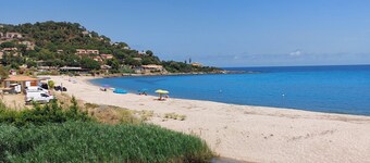 Charming villa 50 m from the sea. Pets allowed