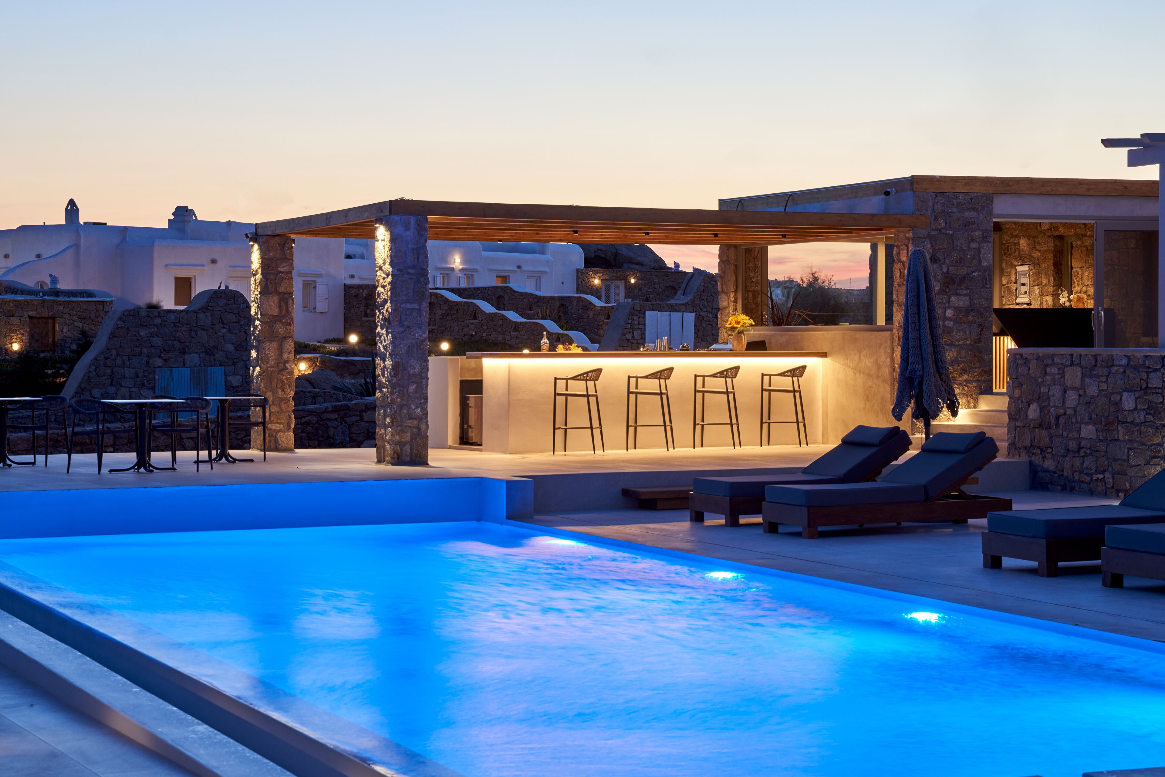 Photo - Ionic Suites