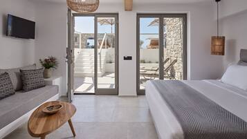 1 bedroom, premium bedding, in-room safe, laptop workspace