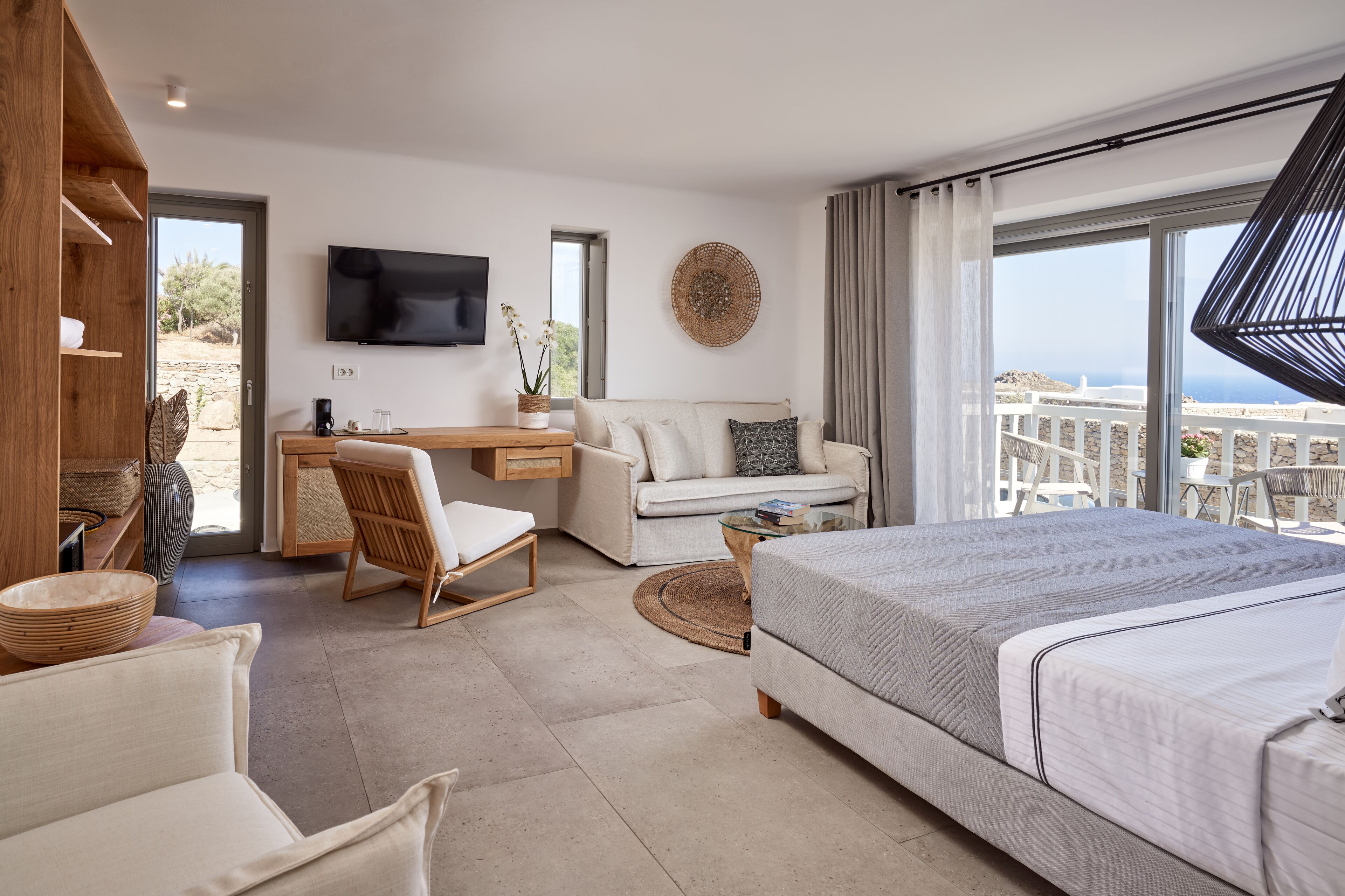 Photo - Ionic Suites
