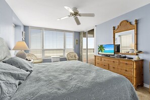 3 chambres, fer et planche à repasser, accès au Wi-Fi (inclus)