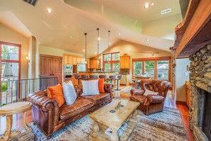 Smart TV, fireplace, table football, ping pong