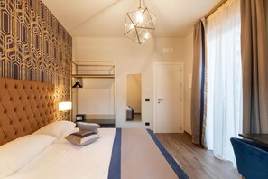 In-room safe, individually decorated, individually furnished, desk - The Time Home&Hotel (Santa Margherita Ligure)