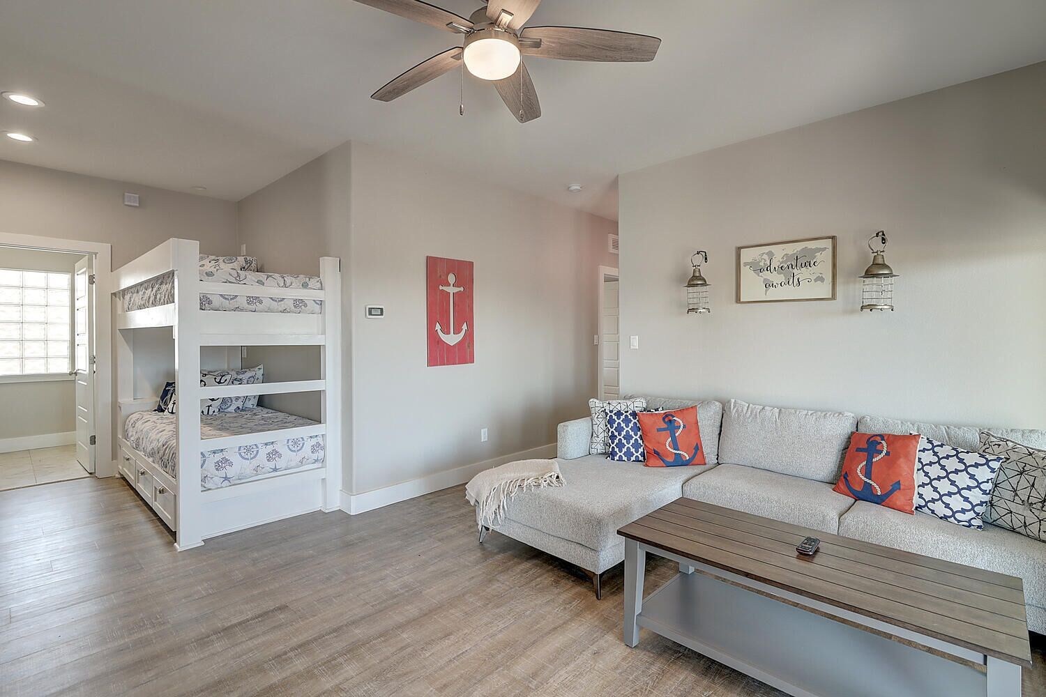 Secluded Beachfront Subdivision With A Boardwalk To The Beach, Private Pool! - 코퍼스크리스티